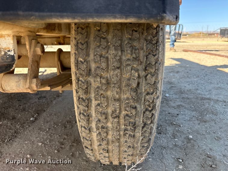 image for item EC8061 1996 Magnum 4060 IMH light plant