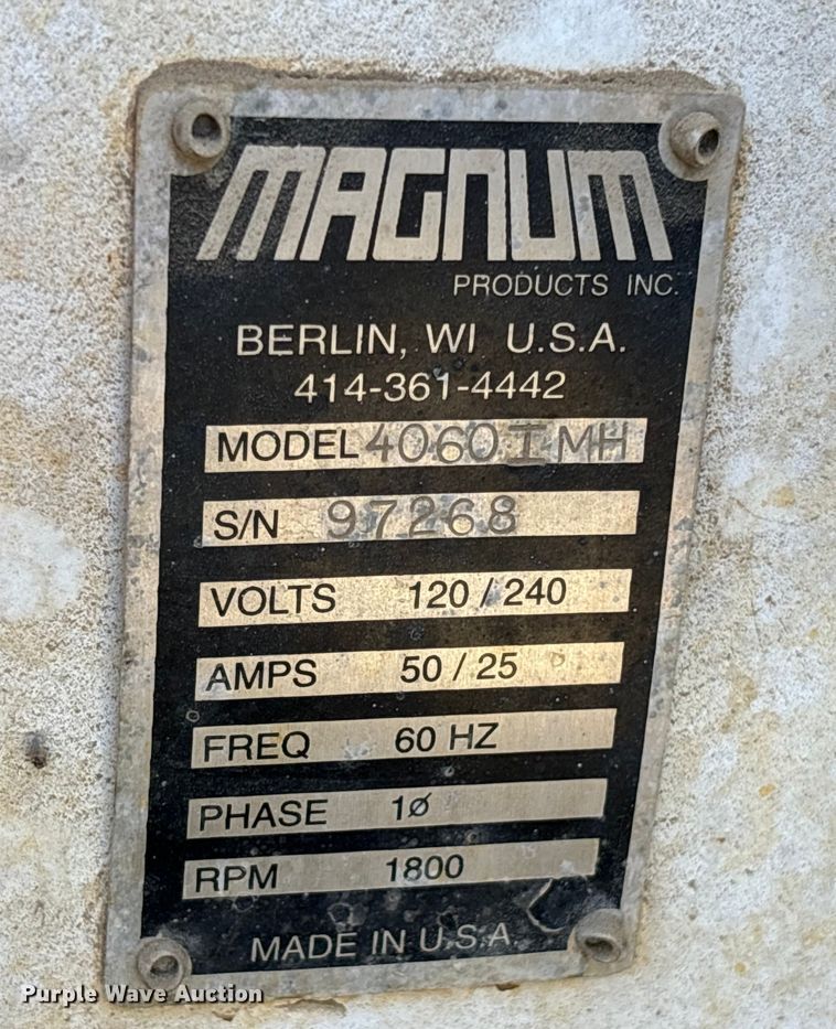 image for item EC8061 1996 Magnum 4060 IMH light plant