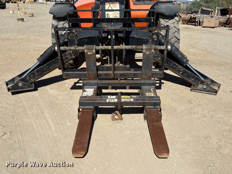 image for item EC8065 2015 JLG G12-55A telehandler