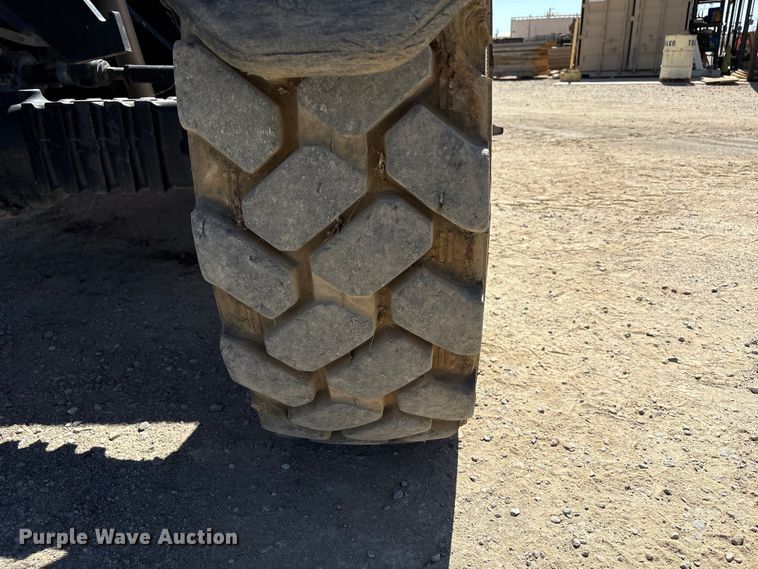 image for item EC8065 2015 JLG G12-55A telehandler