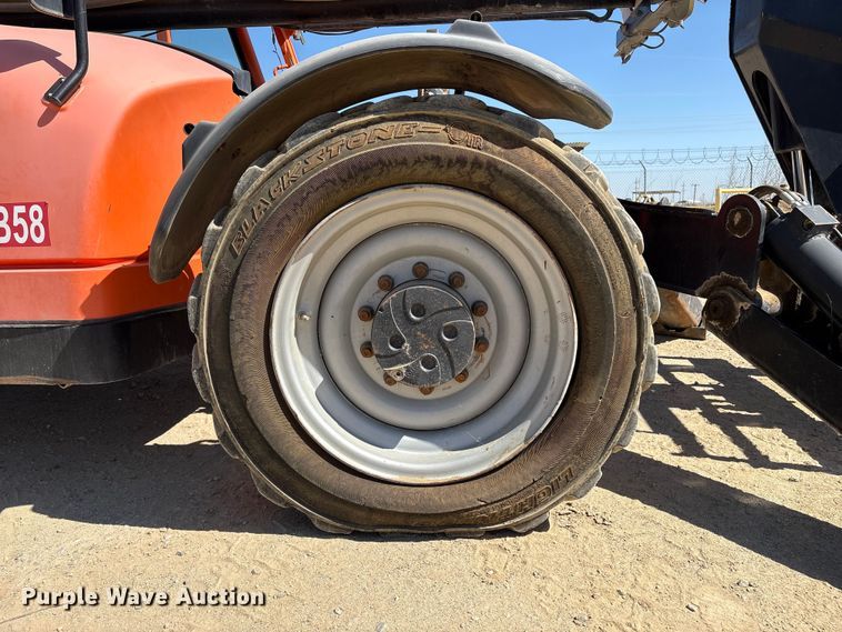 image for item EC8065 2015 JLG G12-55A telehandler