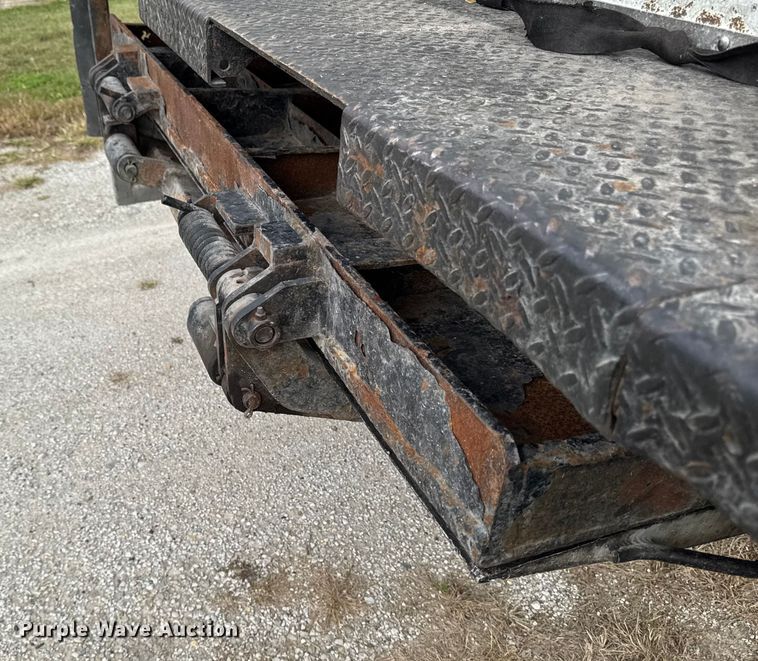 image for item ED1529 2017 Freightliner M2 box truck