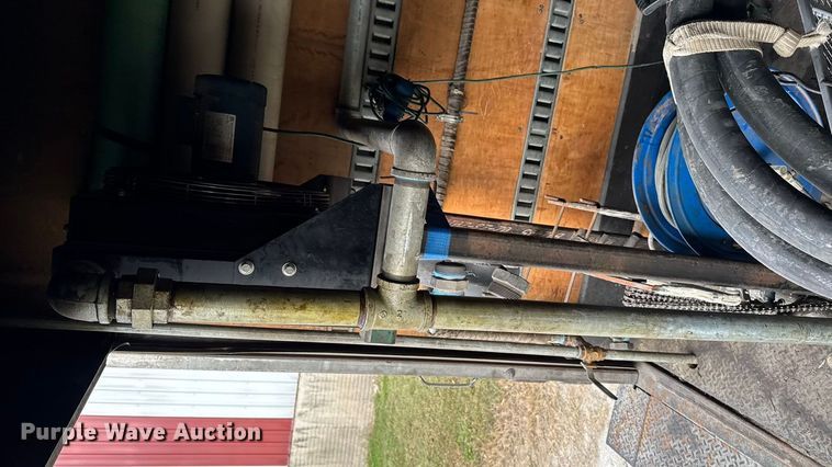 image for item ED1529 2017 Freightliner M2 box truck