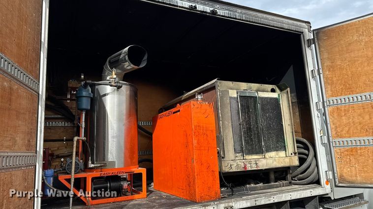 image for item ED1529 2017 Freightliner M2 box truck