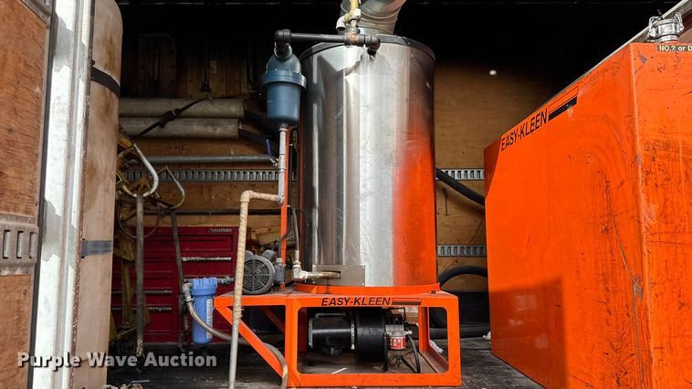 image for item ED1529 2017 Freightliner M2 box truck