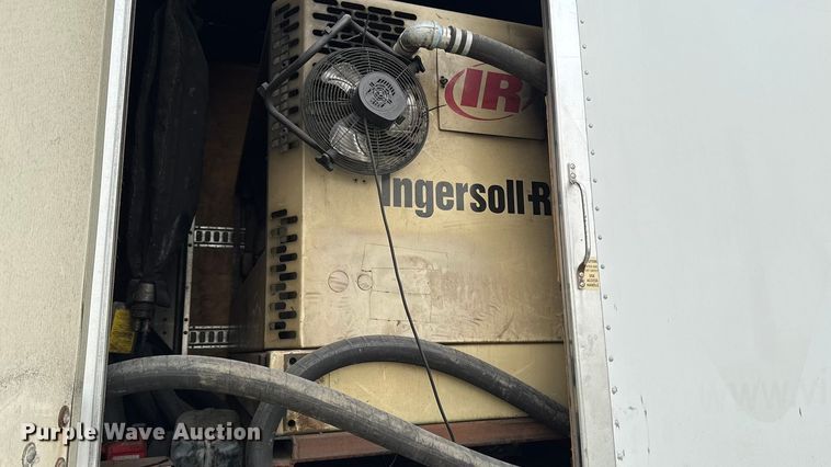 image for item ED1529 2017 Freightliner M2 box truck