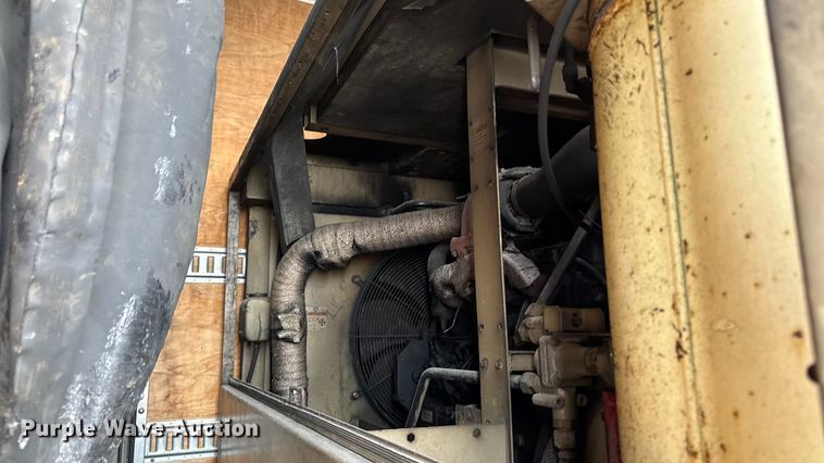 image for item ED1529 2017 Freightliner M2 box truck