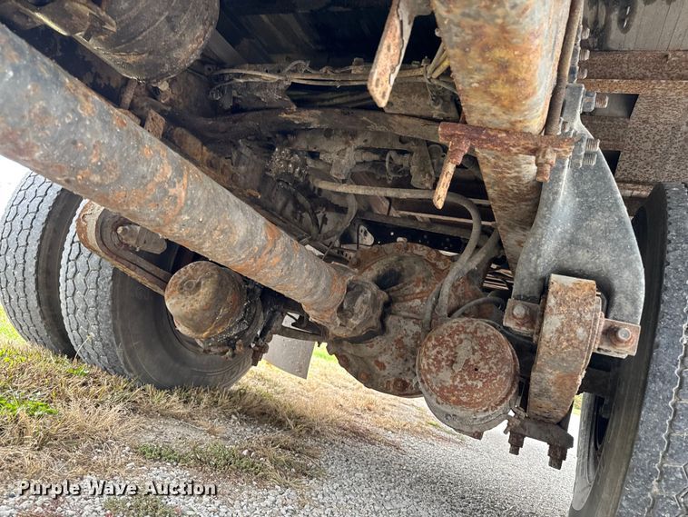 image for item ED1529 2017 Freightliner M2 box truck