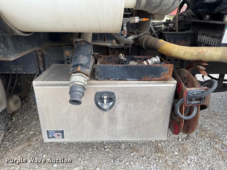 image for item ED1530 2015 Freightliner 108SD sewer jetter truck