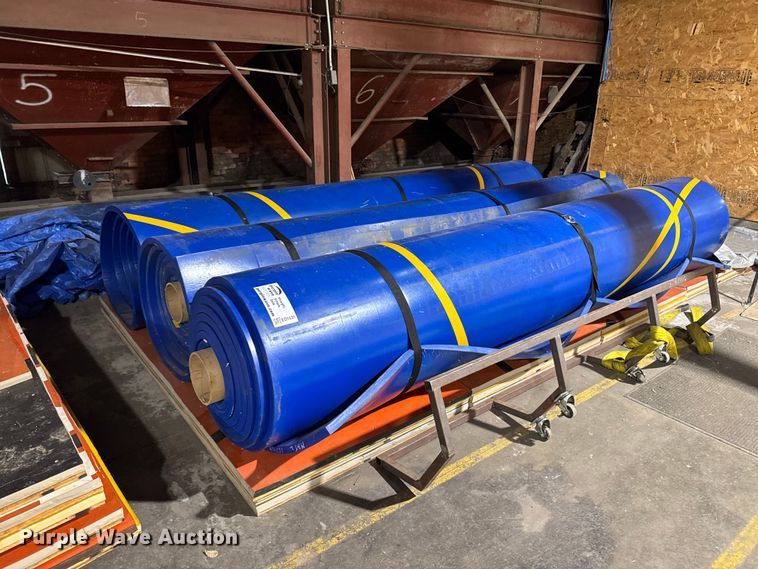 image for item ED1531 (5) wrestling mat rolls