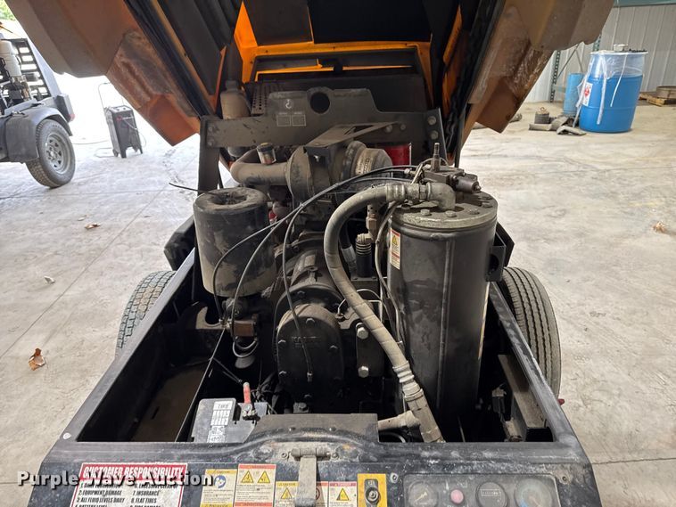 image for item ED1533 Kaeser M50 air compressor