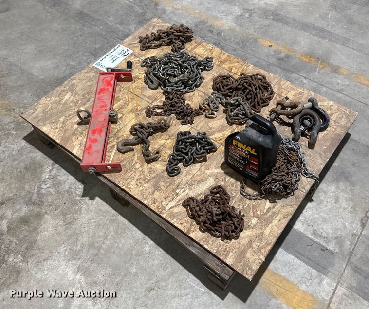 image for item ED1538 Chains and hooks