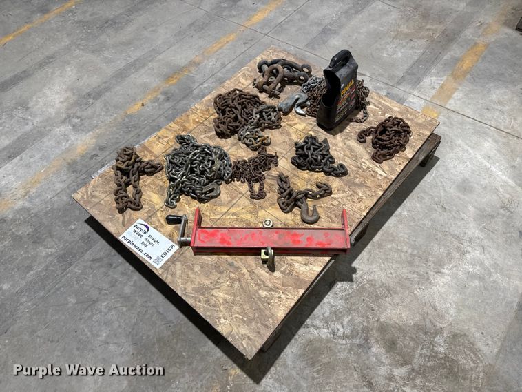 image for item ED1538 Chains and hooks