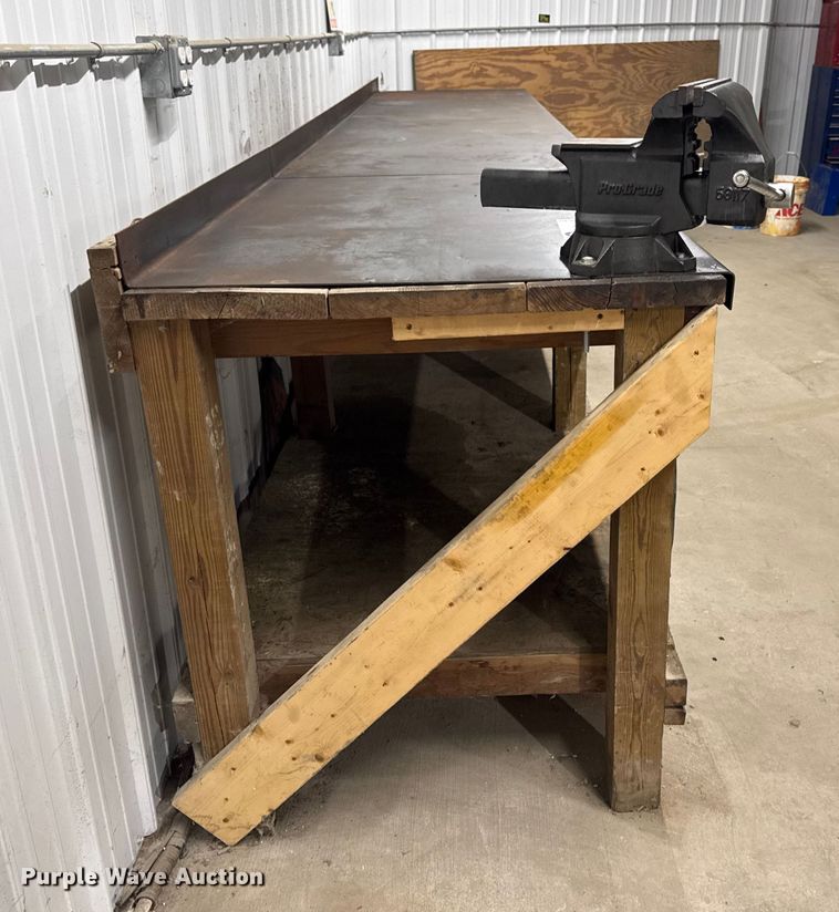 image for item ED1540 Work bench