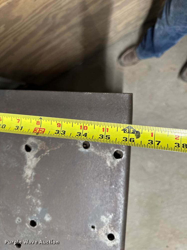 image for item ED1540 Work bench