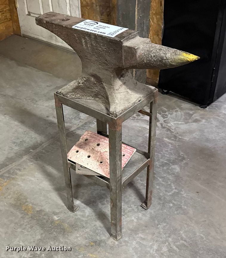image for item ED1544 Anvil