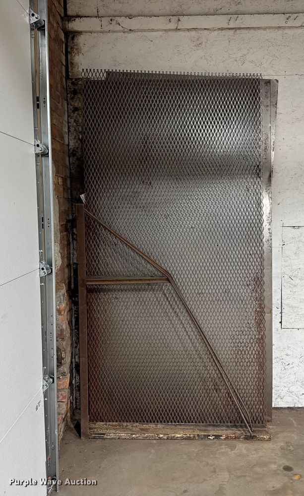 image for item ED1545 Storage rack