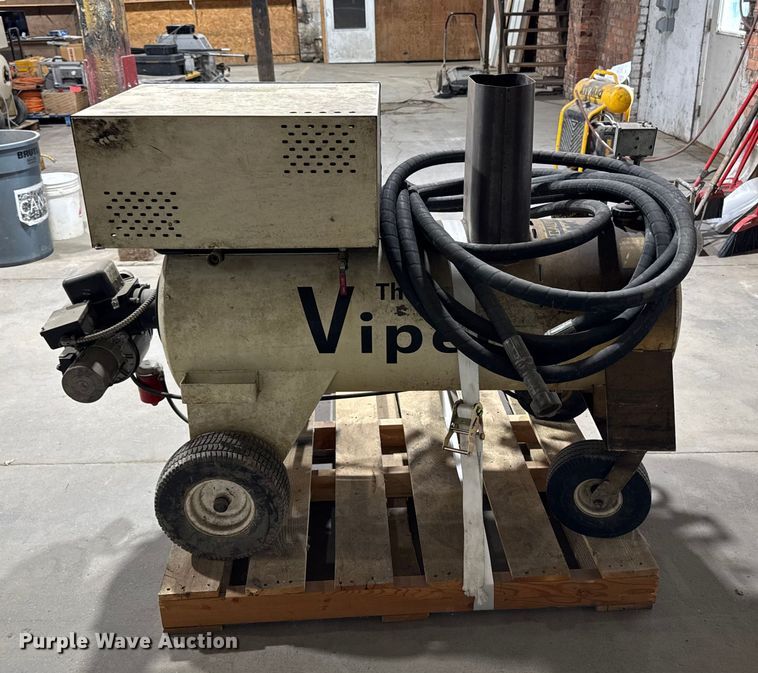 image for item ED1549 Perma-Liner Viper steamer