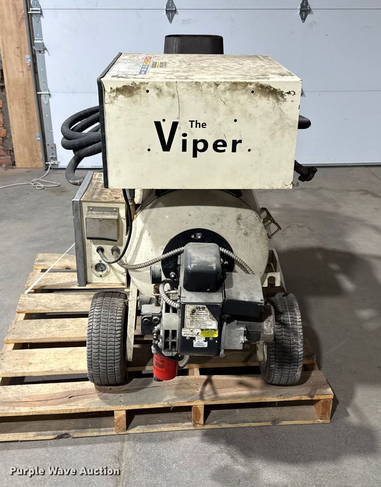 image for item ED1549 Perma-Liner Viper steamer