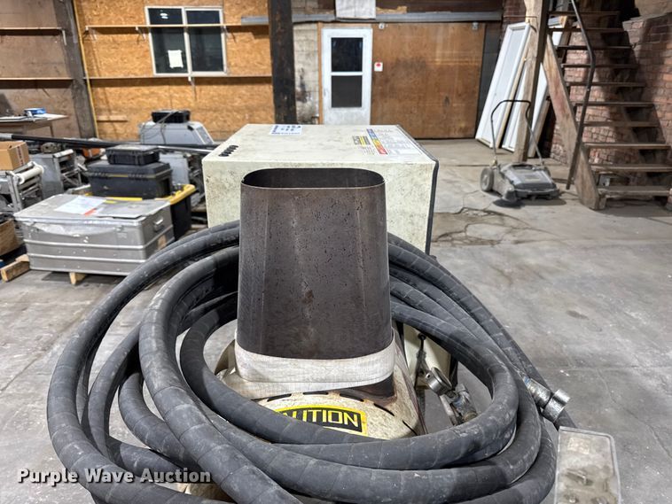 image for item ED1550 Perma-Liner Viper steamer