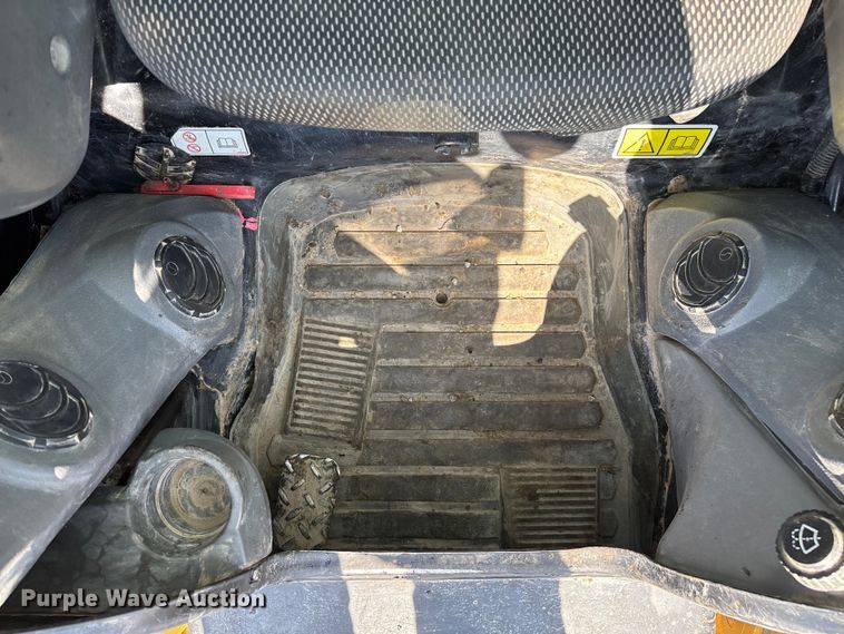 image for item ED2224 2020 Caterpillar 299D3 tracked skid steer loader