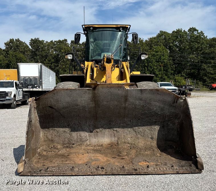 CARGADOR FRONTAL 2017 CATERPILLAR 966M