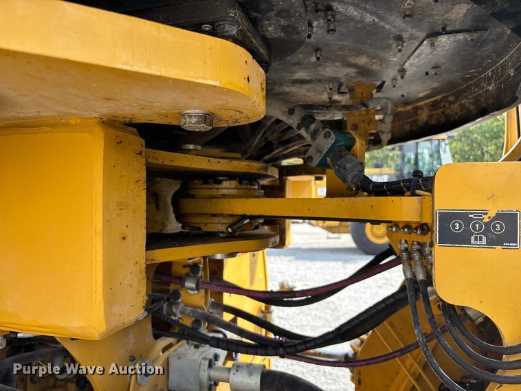 image for item ED2226 2017 Caterpillar 966M wheel loader