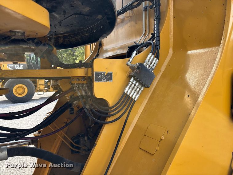 image for item ED2226 2017 Caterpillar 966M wheel loader