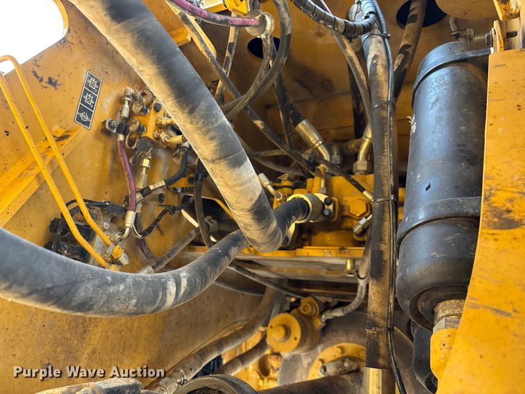 image for item ED2226 2017 Caterpillar 966M wheel loader