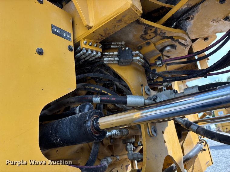image for item ED2226 2017 Caterpillar 966M wheel loader