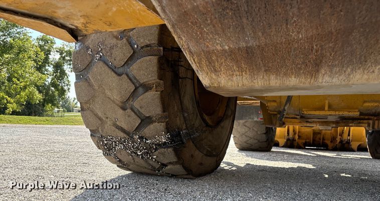 image for item ED2226 2017 Caterpillar 966M wheel loader