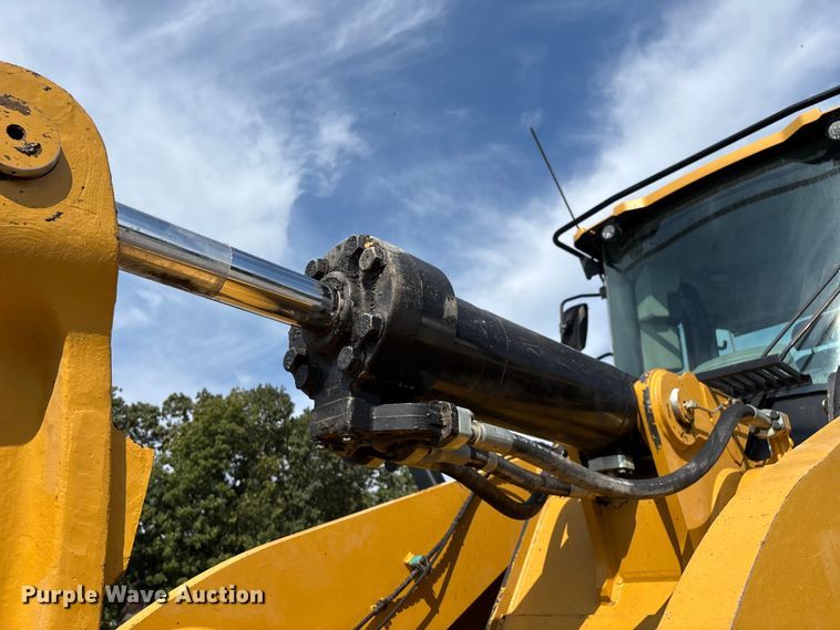 image for item ED2226 2017 Caterpillar 966M wheel loader