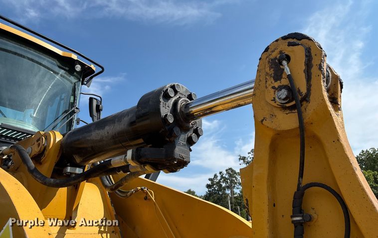 image for item ED2226 2017 Caterpillar 966M wheel loader
