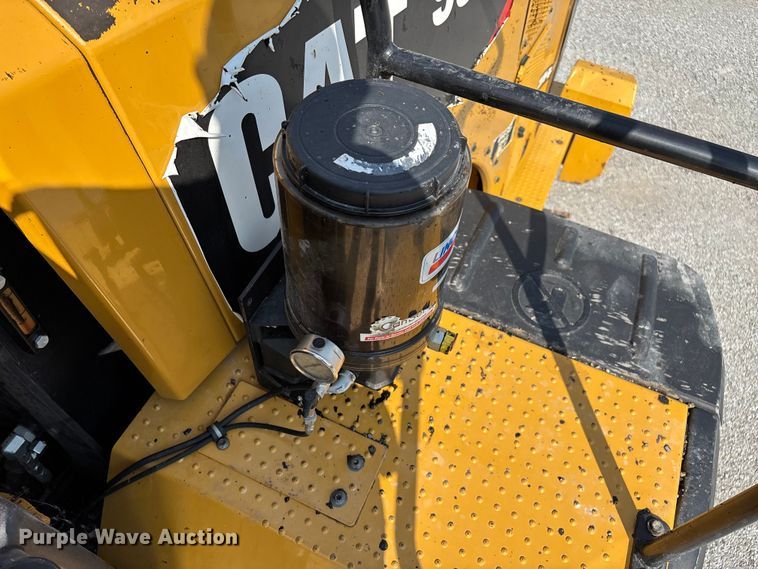 image for item ED2226 2017 Caterpillar 966M wheel loader