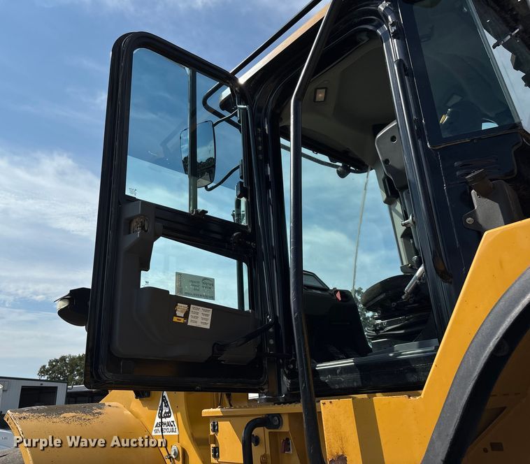 image for item ED2226 2017 Caterpillar 966M wheel loader