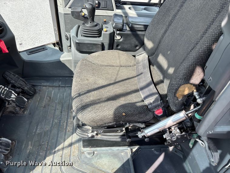 image for item ED2226 2017 Caterpillar 966M wheel loader