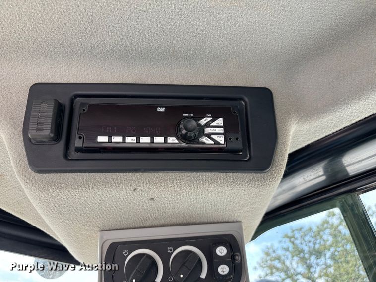 image for item ED2226 2017 Caterpillar 966M wheel loader