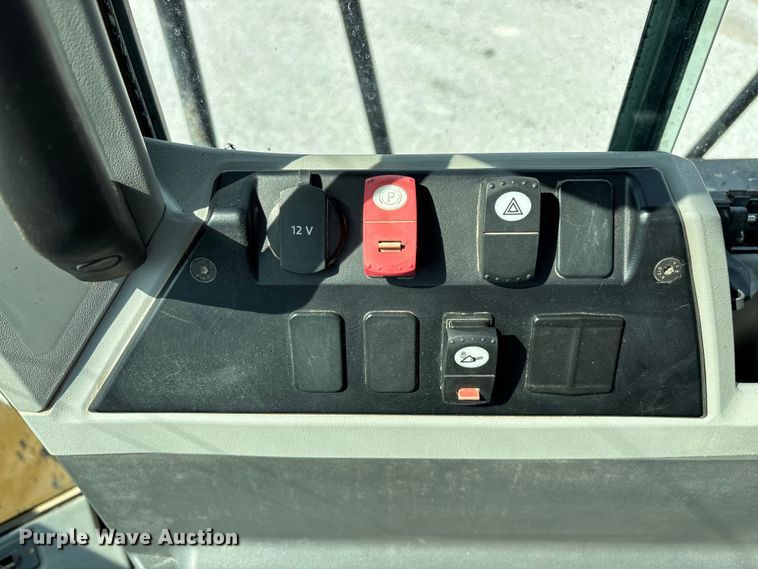 image for item ED2226 2017 Caterpillar 966M wheel loader