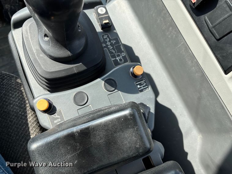 image for item ED2226 2017 Caterpillar 966M wheel loader