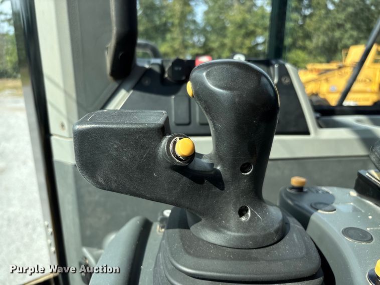 image for item ED2226 2017 Caterpillar 966M wheel loader