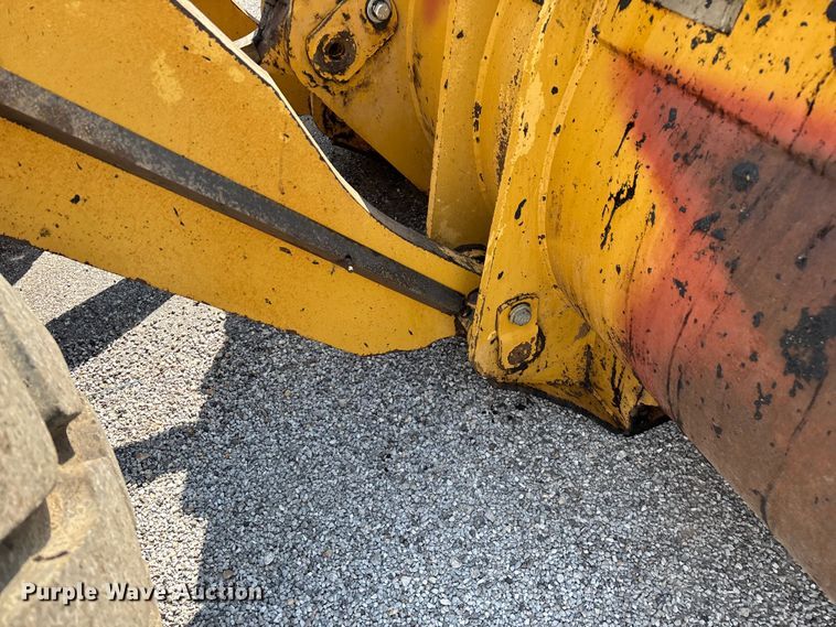 image for item ED2227 2008 Caterpillar 966H wheel loader