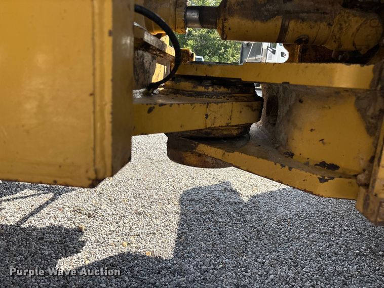 image for item ED2227 2008 Caterpillar 966H wheel loader