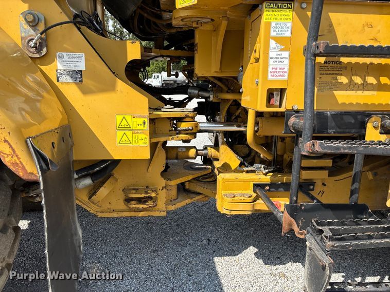 image for item ED2227 2008 Caterpillar 966H wheel loader