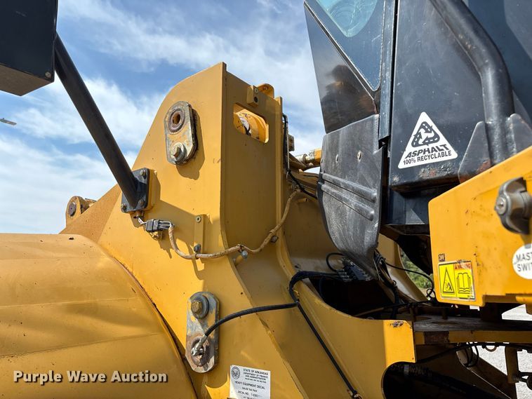 image for item ED2227 2008 Caterpillar 966H wheel loader