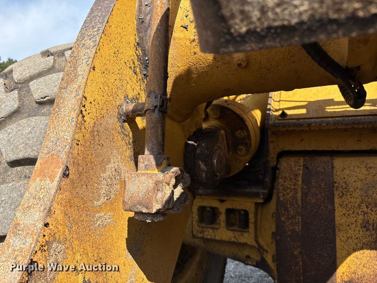 image for item ED2227 2008 Caterpillar 966H wheel loader