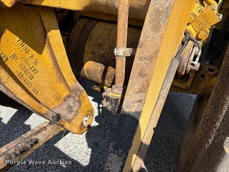 image for item ED2227 2008 Caterpillar 966H wheel loader