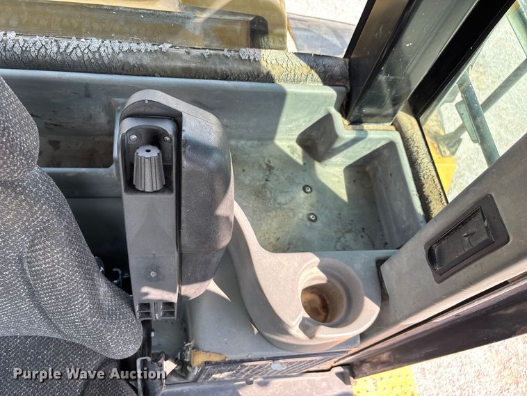 image for item ED2227 2008 Caterpillar 966H wheel loader