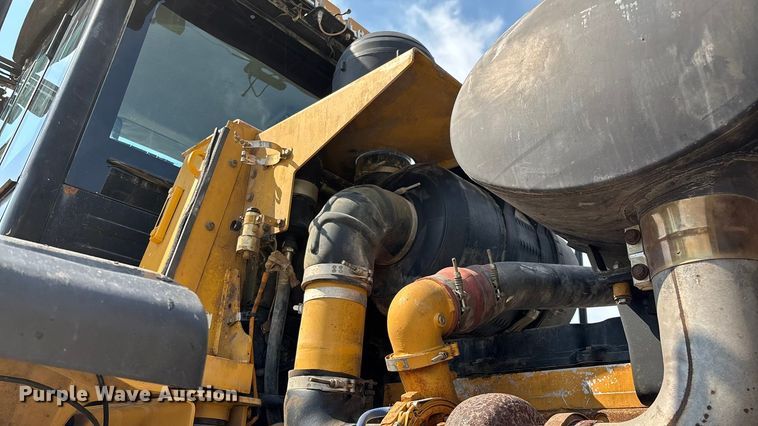 image for item ED2227 2008 Caterpillar 966H wheel loader