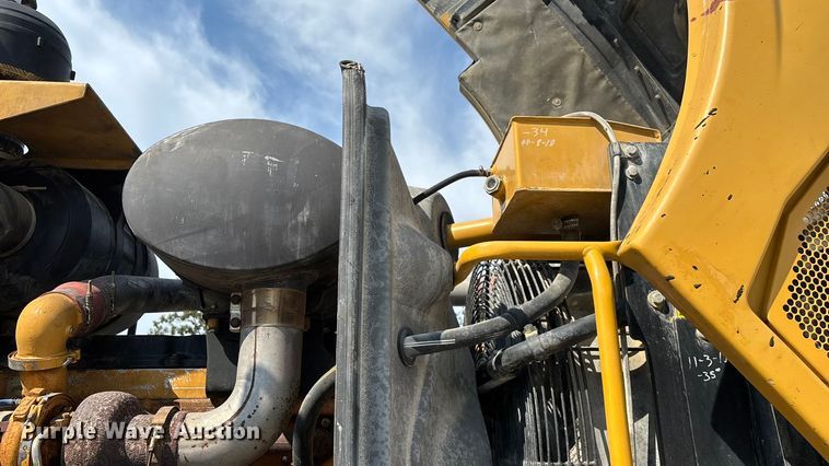 image for item ED2227 2008 Caterpillar 966H wheel loader