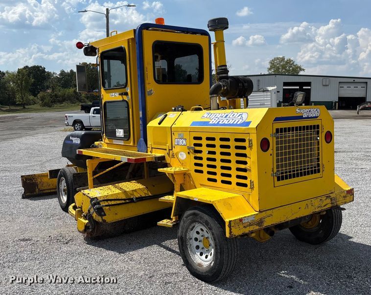 image for item ED2245 Superior Broom DT80K broom